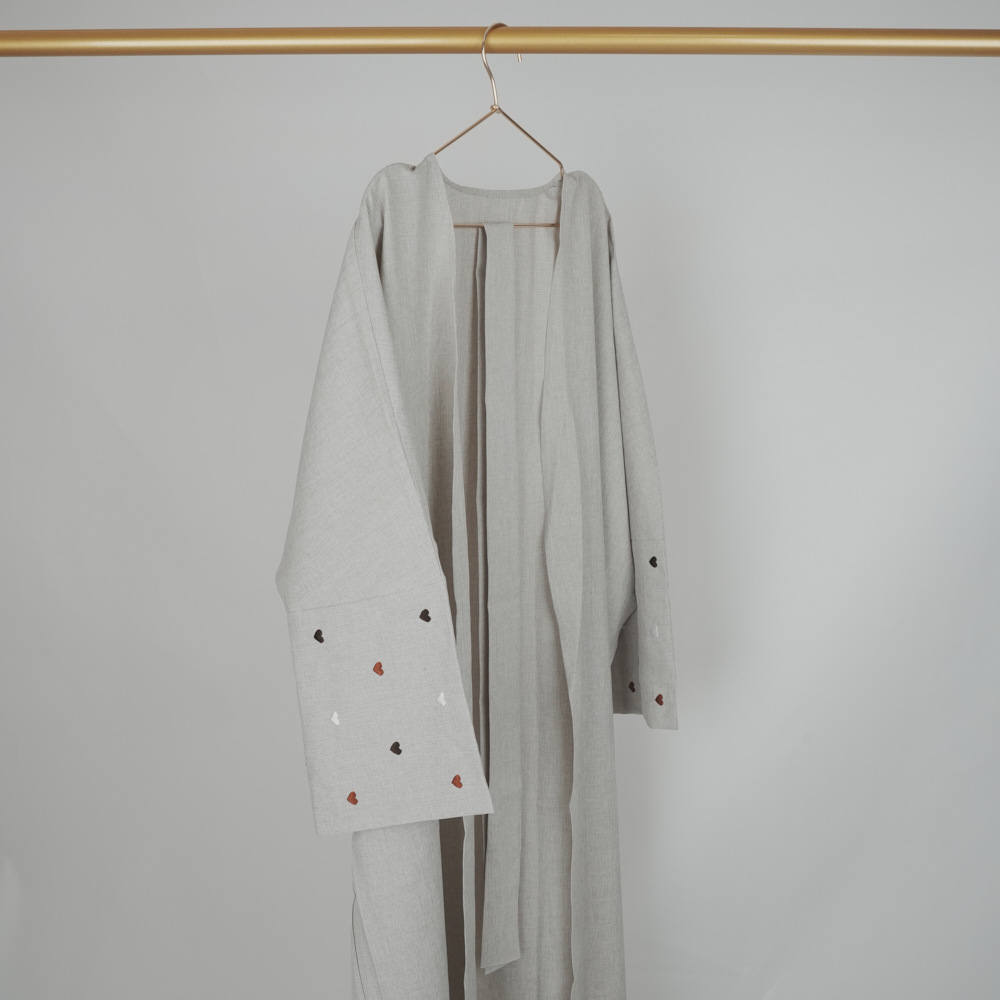 Picture of Cross-border Embroidered Ethnic Cardigan open abaya Middle East Dubai Long Sleeve Love Embroidered Linen Ethnic Costume