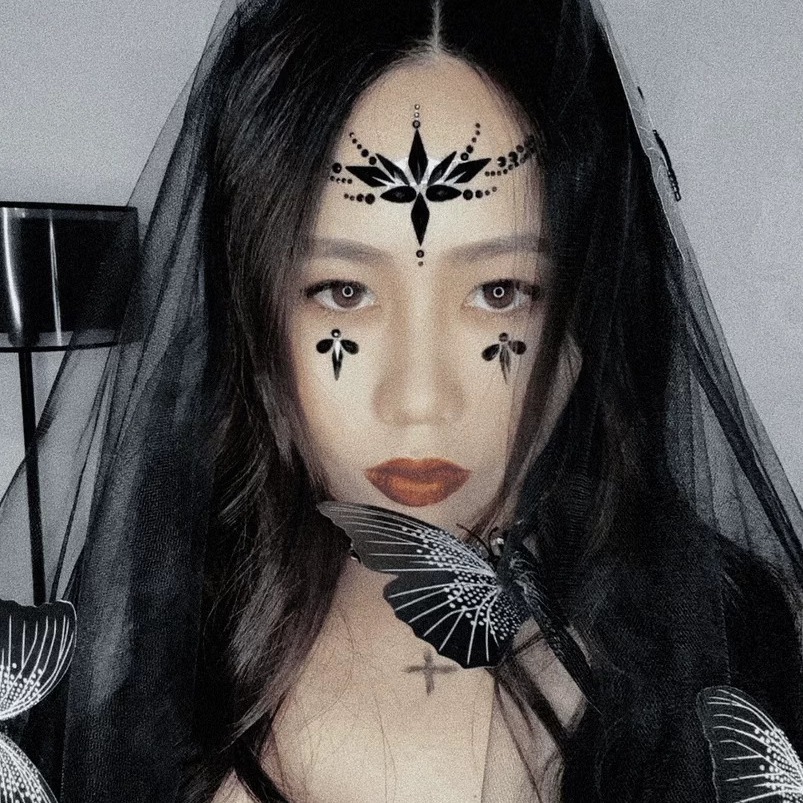 Picture of Internet Celebrity DIY Face Stickers, Eyebrow Stickers, Acrylic Accessories, Colorfulful Forehead Decoration, Masquerade Face Rhinestone Stickers