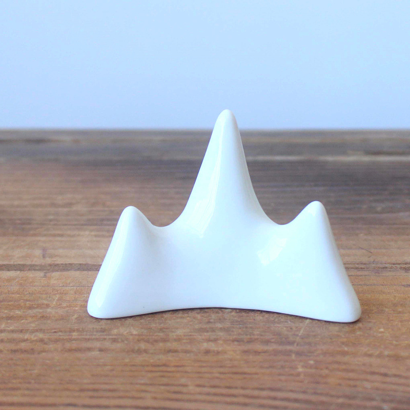 Picture of Supply Ceramic pen mountain Pen Holder crafts ceramic stationery pencil holder pen holder crafts 2720