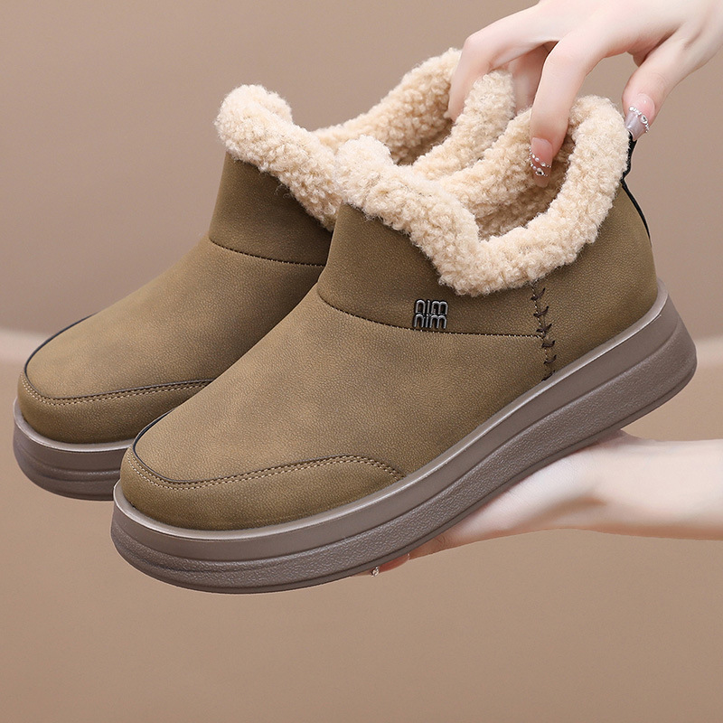 2025 Winter New Old Beijing Cotton Shoes Women's Velvet Thickened Mom's Shoes Anti-Slip, Coldproof, Warm and Plaid Snow Boots