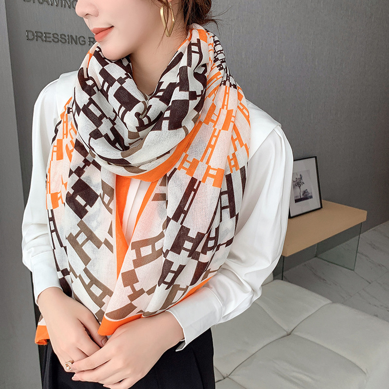 Picture of Small Large Scarf Autumn and Winter Women's Cotton and Linen Scarf Summer Lunch Break Air-conditioning Room Shawl Dual-use Travel Scarf Fashion