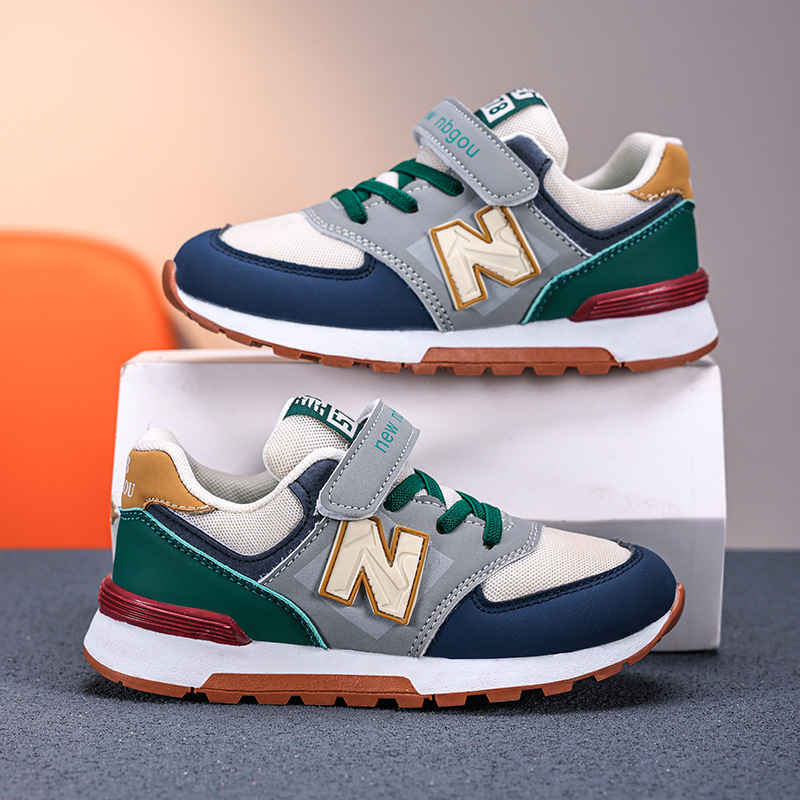 Picture of New autumn boys' sneakers mesh non-slip and wear-resistant children's sneakers fashion cross-border student sneakers trend