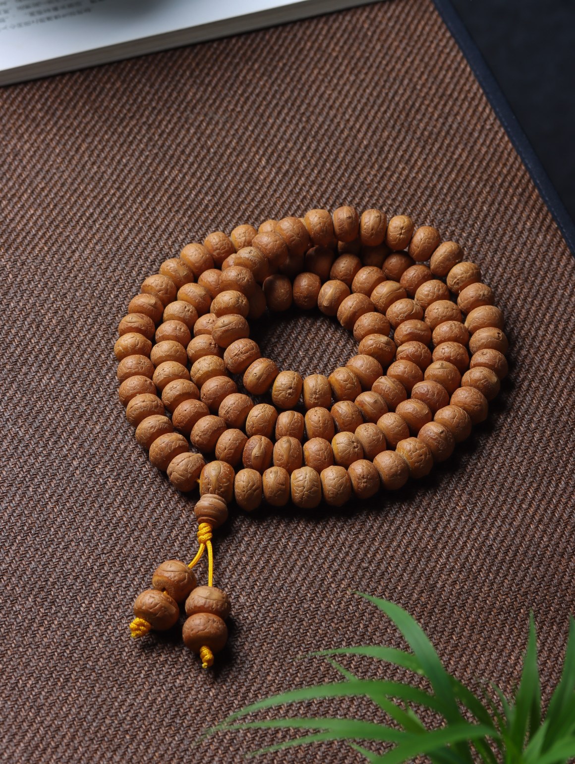 Picture of Nepalese Xizang-style phoenix hand-held chain Buddha chanting beads DIY men's and women's long sweater necklace retro high oil density