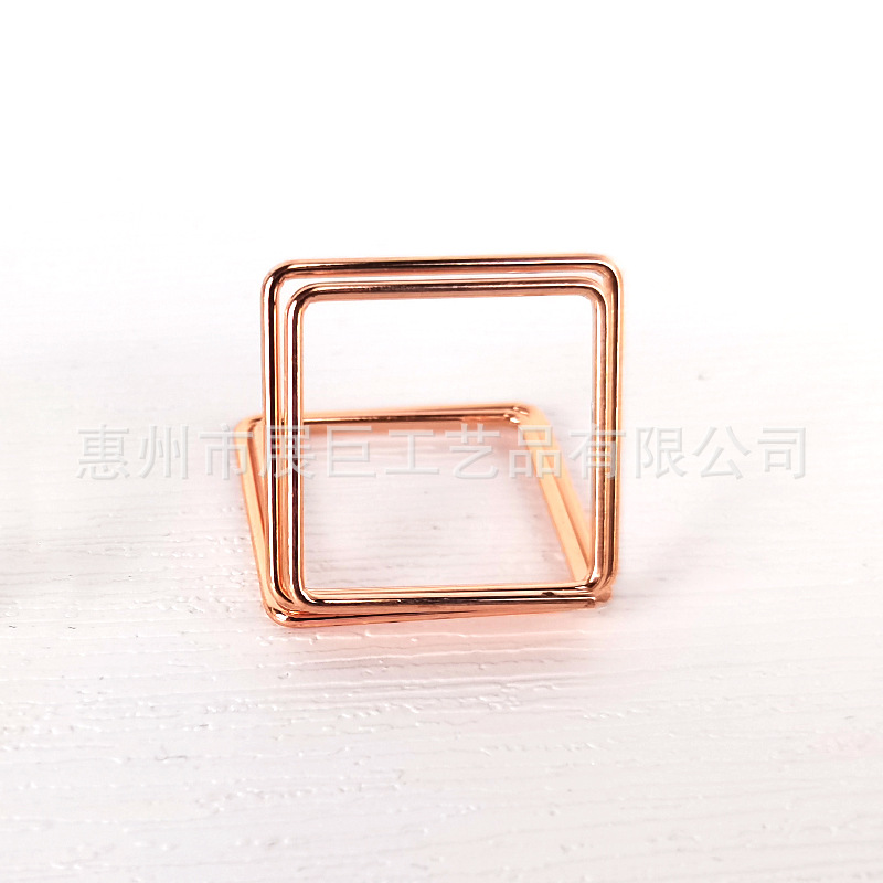 Picture of Spot double love note clip triangle business card clip desktop message clip heart-shaped photo clip hotel seat clip