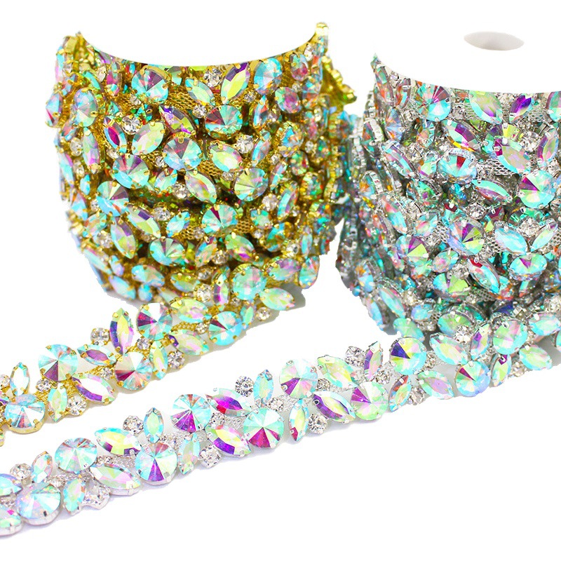 Factory wholesale code chain wedding clothing welding claw chain crystal diamond code chain luggage clothing accessories drill chain