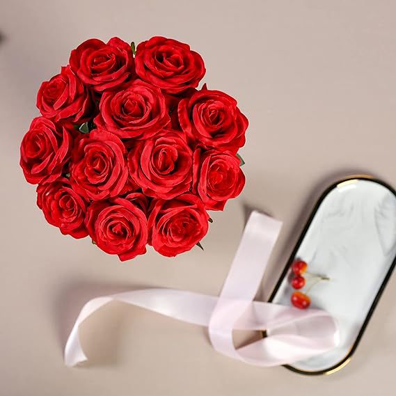 Picture of Simulated Rose Single Stem Silk Cloth Artificial Flower Wedding Home Auditorium Decoration Bouquet Wholesale Wedding Arrangement