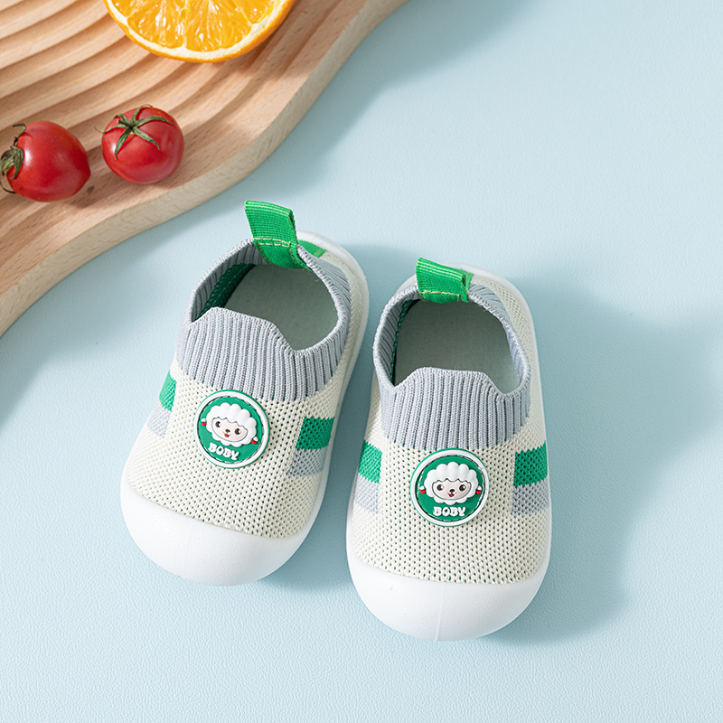 Picture of New Baby Floor Shoes Spring and Summer Outdoor Soft-Soled Non-Slip Breathable Slip-On Newborn Children's Baby Toddler Shoes