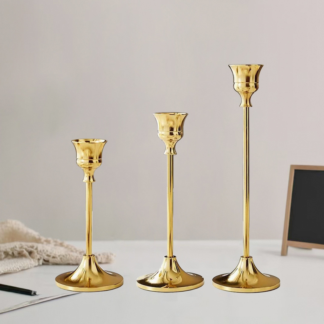 Picture of Cross-border European Retro Brass Candle Holder Romantic Christmas Candle Dinner Ornaments Wedding Props Candle Holder Bottom