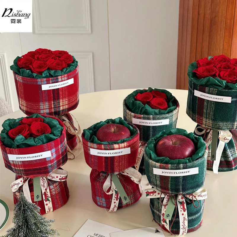 Christmas British plaid flannel Chanel style knitted fabric Christmas Eve gift Christmas fruit bag flower cloth diy material