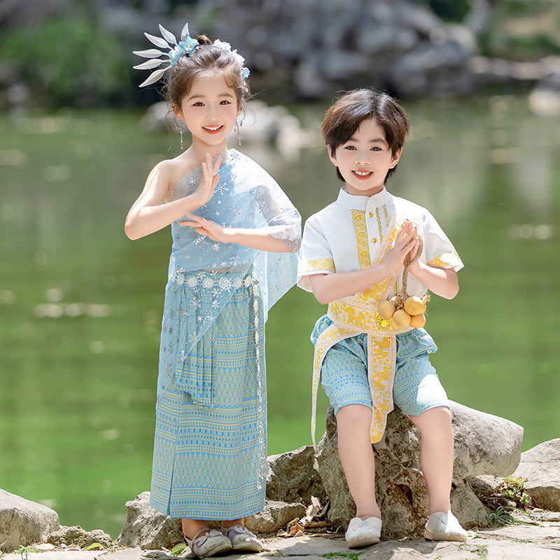 Picture of Summer Short-Sleeved Ethnic Style Clothing for Boys and Girls, Western Style Han Dynasty Kindergarten Graduation Clothing, Children's Day Performance Clothing