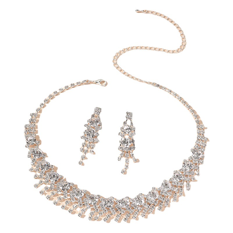 European and American fashion claw chain rhinestone pearl necklace earrings suit cross-border source dinner dress all-match clavicle chain