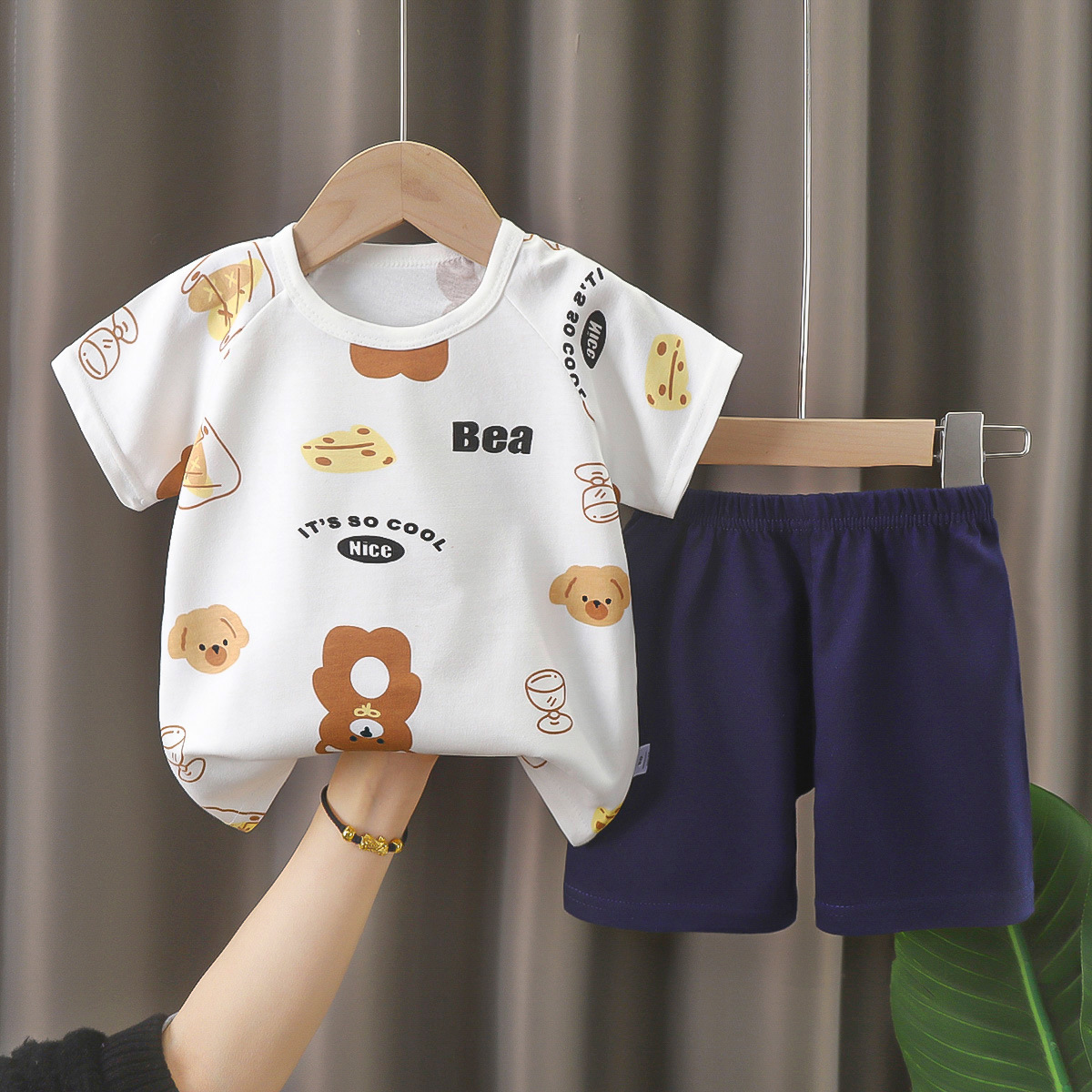 Picture of Children's Short-Sleeved Suit Pure Cotton Summer New Baby Boy Summer T-Shirt Girl Clothing Thin Kidsren's Clothing Carefully Selected