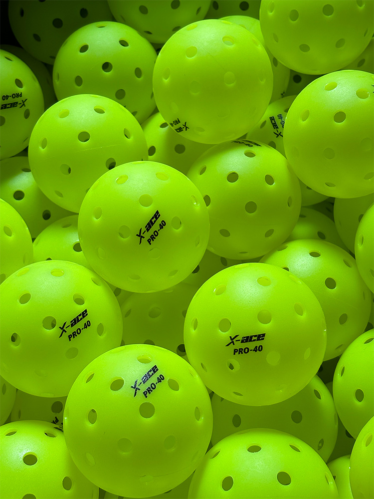 Picture of X-ACEpro40pickleball Peak Ball 40-hole rotational molding one-piece porous hole hole ball practice ball