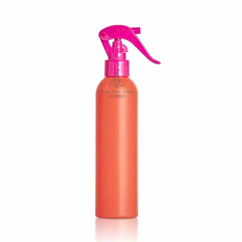Picture of Pe Round Shoulder Cylindrical Spray Bottle 200m Disinfectant Alcohol Mouse Pump Spray Bottle Air Fragrance Deodorizing Bottle