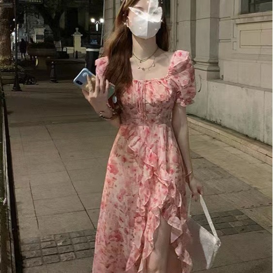 French Retro Design Slimming Puff Sleeve Large Swing Floral Seaside Vacation Dress Women Summer 2024 New Style