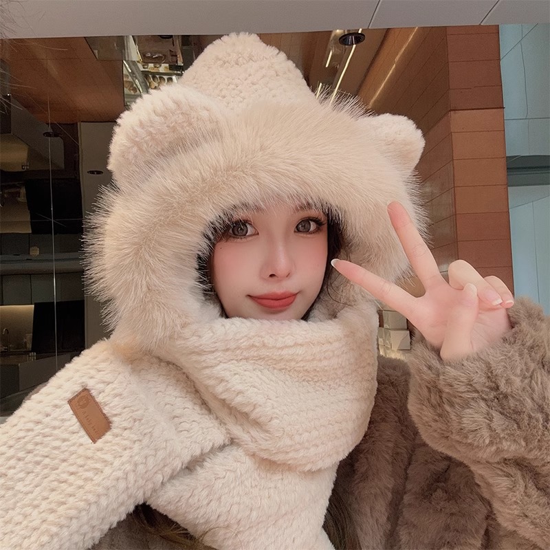 Picture of Cute Bear Hat Gloves Three-in-One Scarf Plush Hat Winter Riding Women's Easy Outdoor High-Level Warm Hat