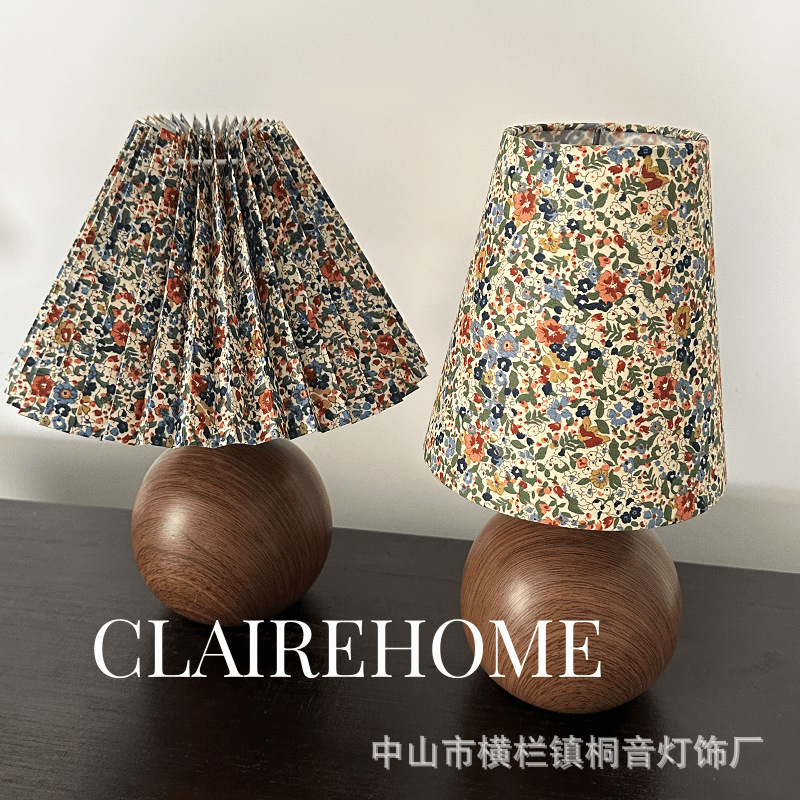 Retro Mid-Century Style Warm and Romantic French Pastoral Style Bedroom Bedside Floral Table Lamp Ins Atmosphere Lamp Eye Protection Lamp