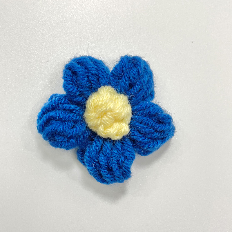 Picture of DIY Hand-Woven Wool Flowers Milk Cotton Crocheted Puff Flowers Ready-Made Clothing Accessories Accessories Manufacturer Wholesale