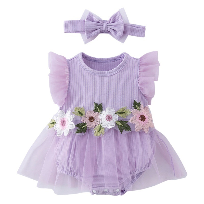 Picture of Factory Direct supply new baby girl mesh romper dress Western style cute small flower flying sleeve jumpsuit hair accessories suit
