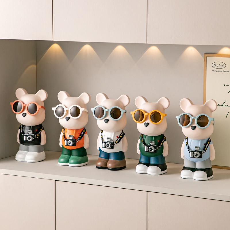 Violent bear piggy bank Cartoon creative modern living room internet celebrity decoration simple home TV cabinet ceramic decoration