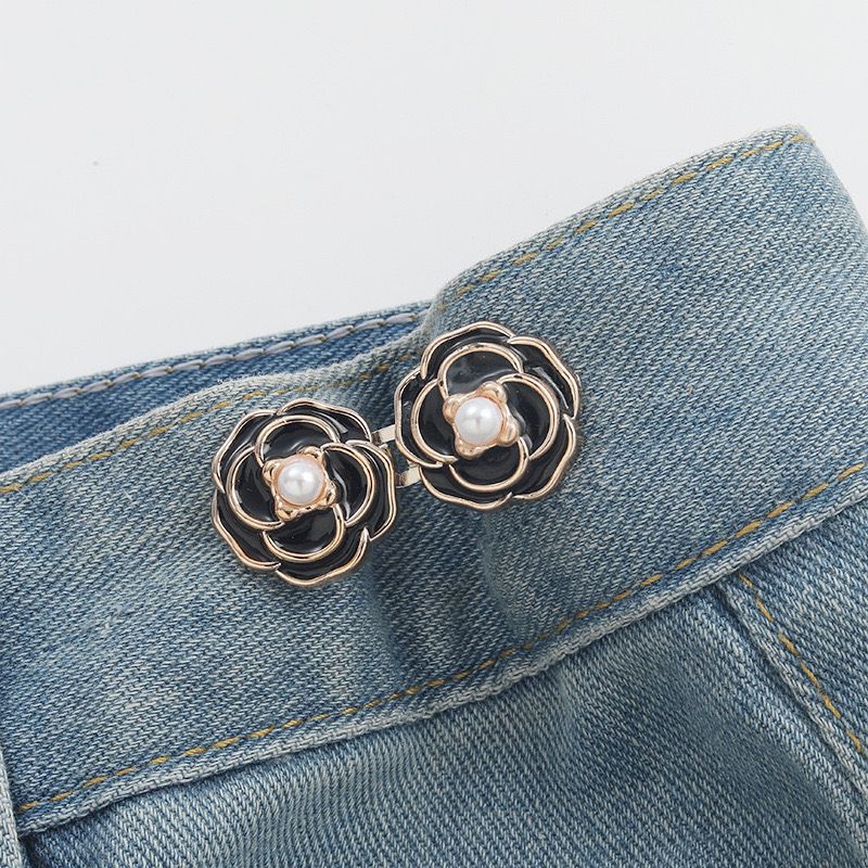 Picture of Chinese Knot Waist Buckle Pair Buckle Flat Bottom Removable Nail-free Seam-free Button Girl's Trouser Skirt Waist Size Change Artifact