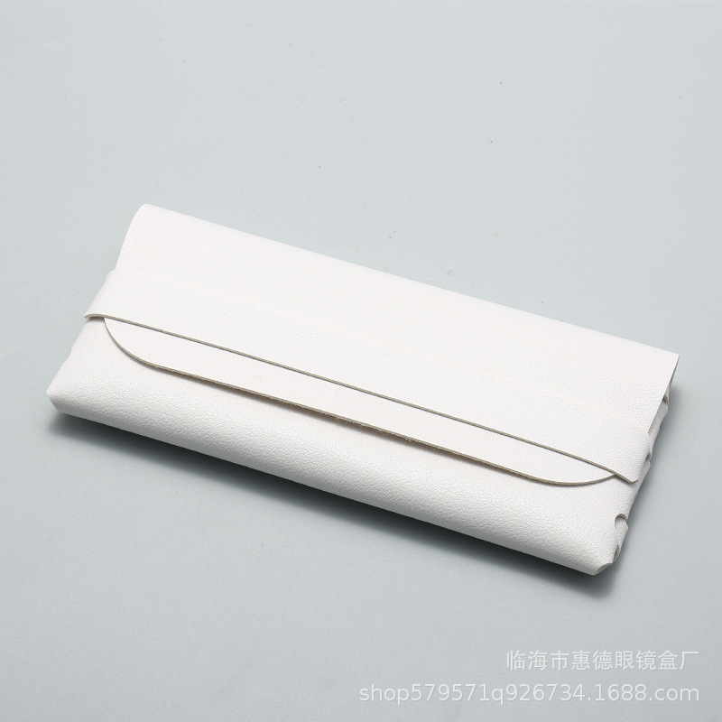 Picture of Factory Batch Glasses Case in stock New Single Nail Leather Sunglasses Bag Hand-woven Sunglasses Box Printable LOGO