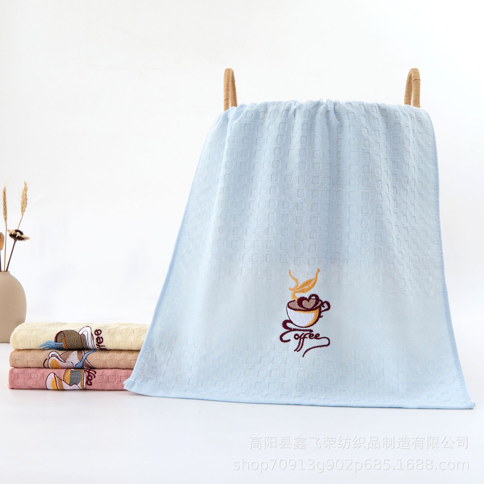 Picture of Cross-border supply waffle embroidered household kitchen cleaning cloth absorbent not easy to shed hair scouring cloth manufacturers wholesale