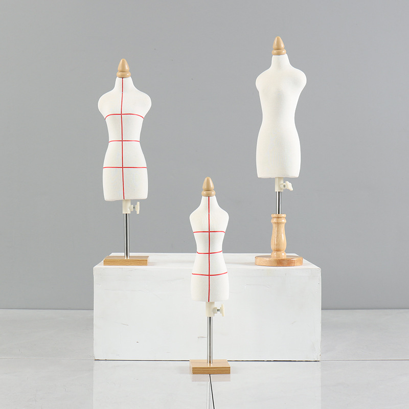 Picture of People's Table Three-Dimensional Cutting Needle-Insertable Mini Women's Two-point 1/4 Clothing Design Wedding Dress Little People's Table Model Frame