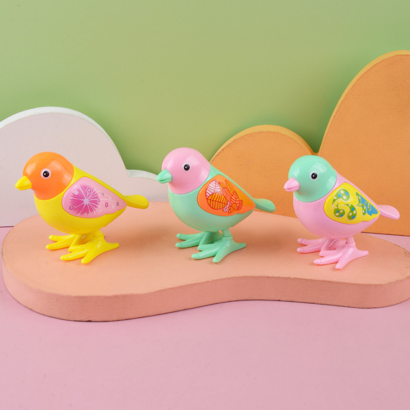 Picture of Spring Magpie simulation cute animal winding toy jumping bird baby gift stall hot selling toy wholesale