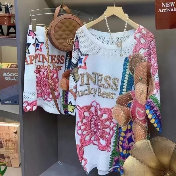 Short-Sleeved T-Shirt for Women 2024 Summer New Anime Printed Knitwear Loose Hot Diamond Printed Fashionable Top