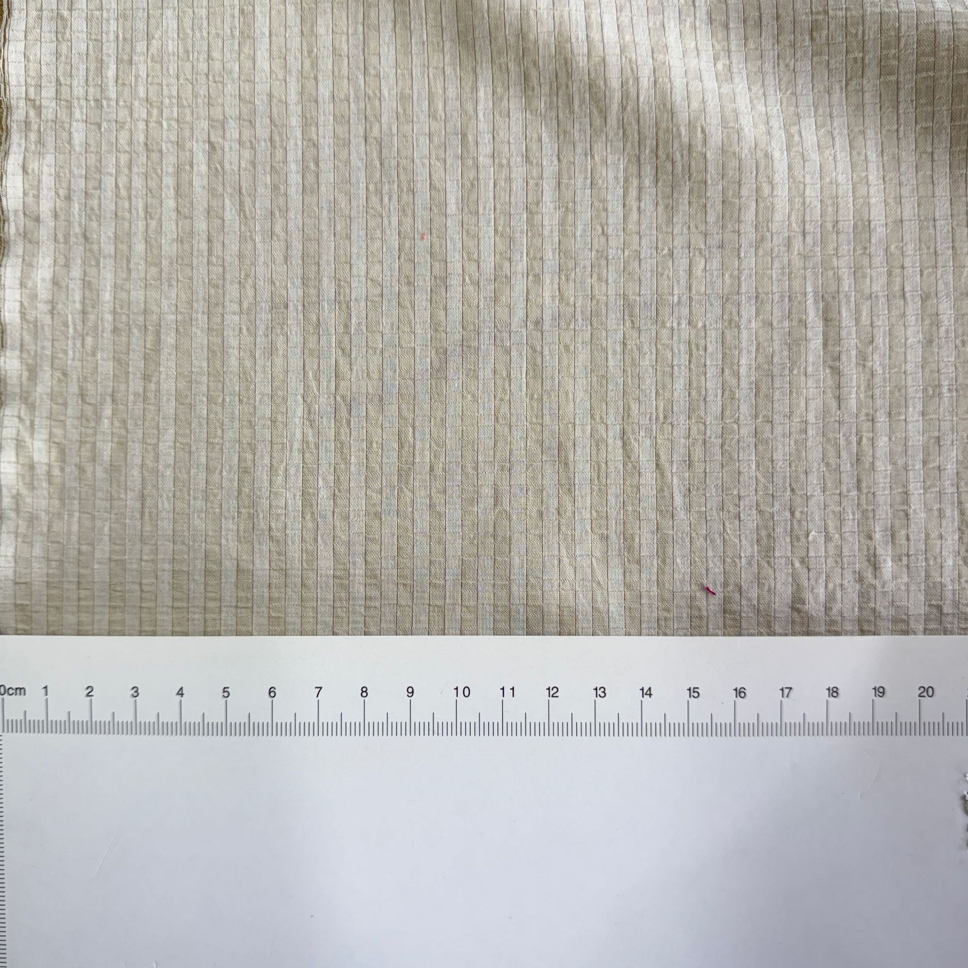 Picture of Fiber Rayon Lyocell Nylon Spot Supply Fashionable Women's Tencel Yarn-Dyed Bubble Fabric