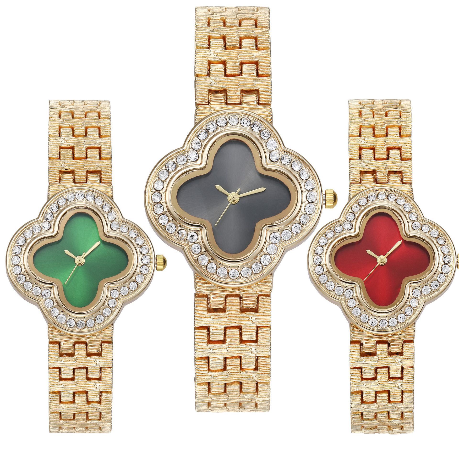 2022 New Wholesale Niche Design Diamond Watch Four-Leaf Clover Women's Bracelet Watch Flower Casual Quartz Watch
