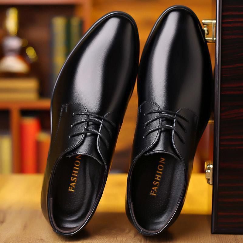 Picture of British men's shoes men's groomsman black bridegroom business formal wear soft bottom suit summer casual leather shoes men's wedding shoes