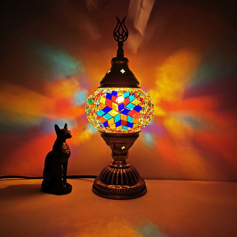 Limited Edition Turkish Retro Romantic Small Table Lamp Bedroom Study Cafe Restaurant Hotel B&B Decorative Table Lamp