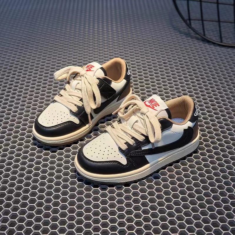 Picture of 2025 Spring and Autumn New Children's Board Shoes Boys Casual sneaker Girls Middle and Big Children's All-match Four Seasons Running Shoes