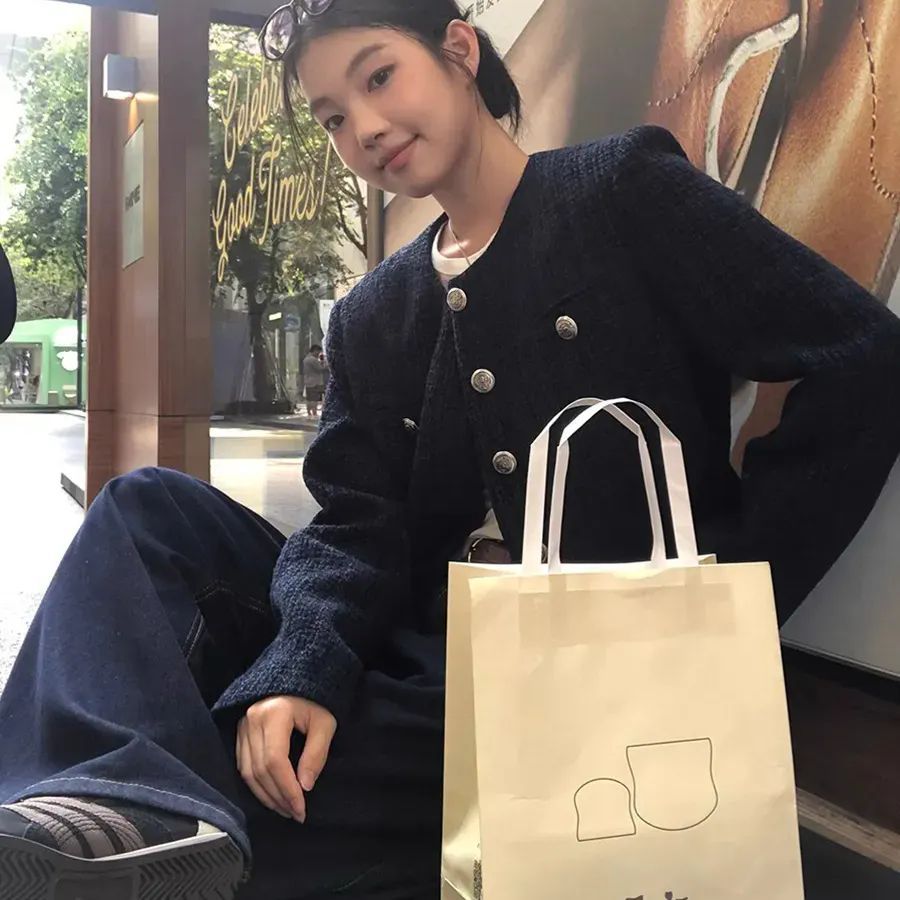 Picture of Chanel Style Coat Short 2024 Long Sleeve Retro Autumn and Winter Elegant High-grade Round Neck New French Top