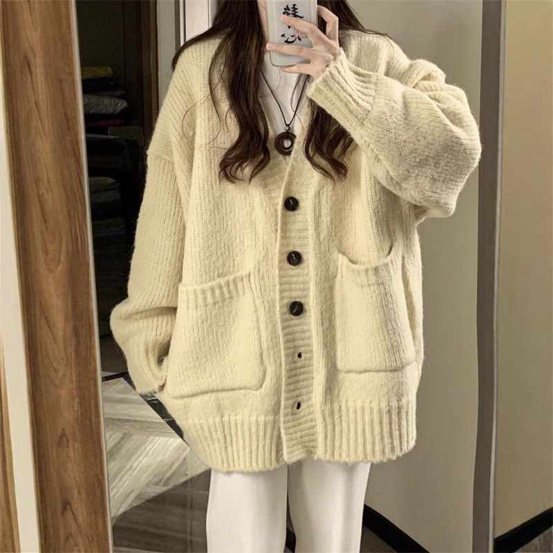 Picture of Autumn and Winter Loose Retro Hong Kong Style Milk Apricot Thickened Warm V-neck Lazy Style All-match Sweater Cardigan Knitted Jacket