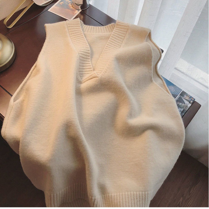Picture of V-Neck Sweater Vest for Women, Korean Style Sleeveless Knitted Vest, Simple Preppy Style, Loose Outer Wear, Fashionable Vest