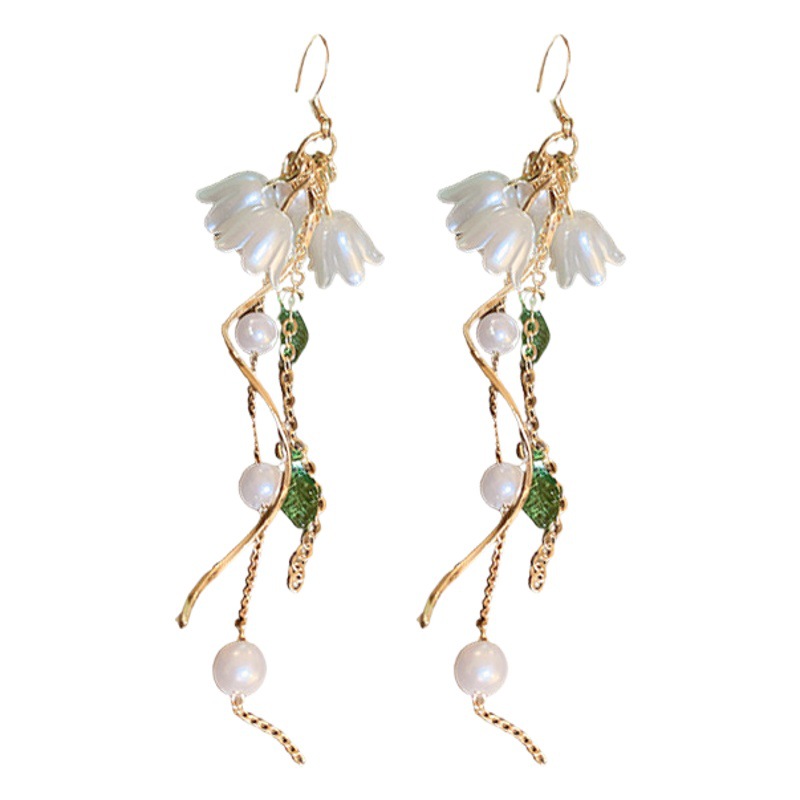 Korean Style Fresh Flower Leaf Tassel Earrings Niche Personality Elegant Ear Hook Light Luxury Fashion Advanced Sense Earrings