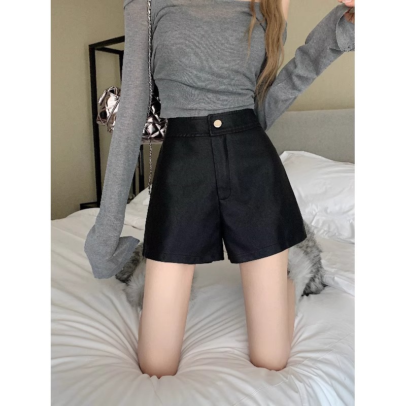 Black PU Leather Shorts Women's Autumn and Winter 2023 New Korean Style High Waist Slimming Small Casual Outwear Wide Leg Boots Pants