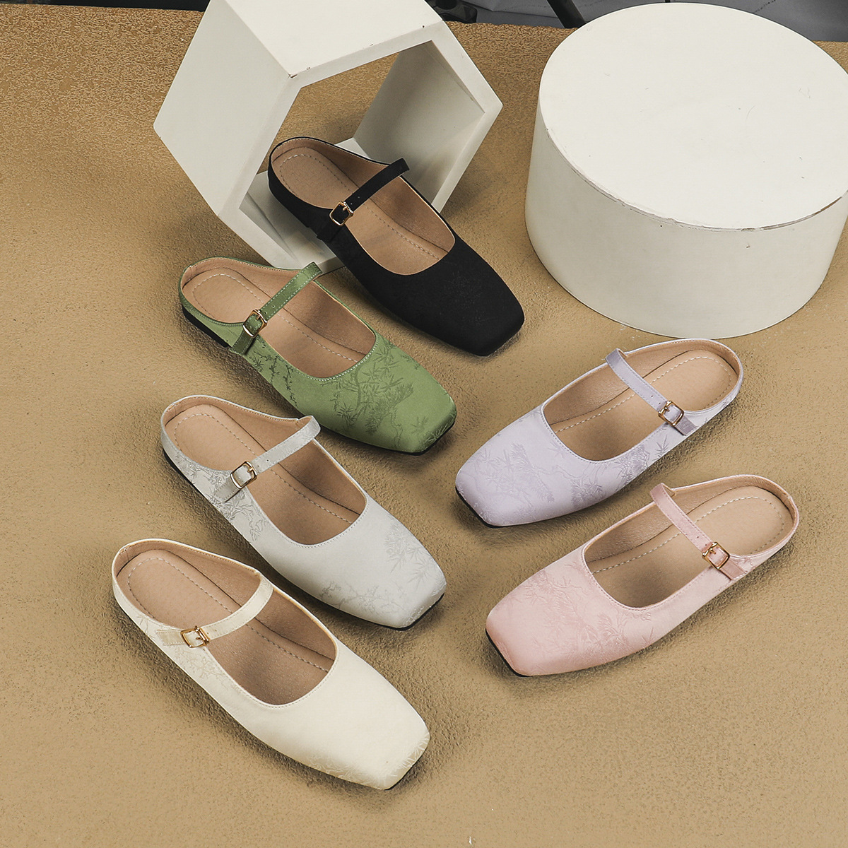 Retro New Chinese Style National Style Single-layer Shoes 2024 New Elegant Baotou Half Slippers Mary Jane Shoes Satin Gentle Sandals