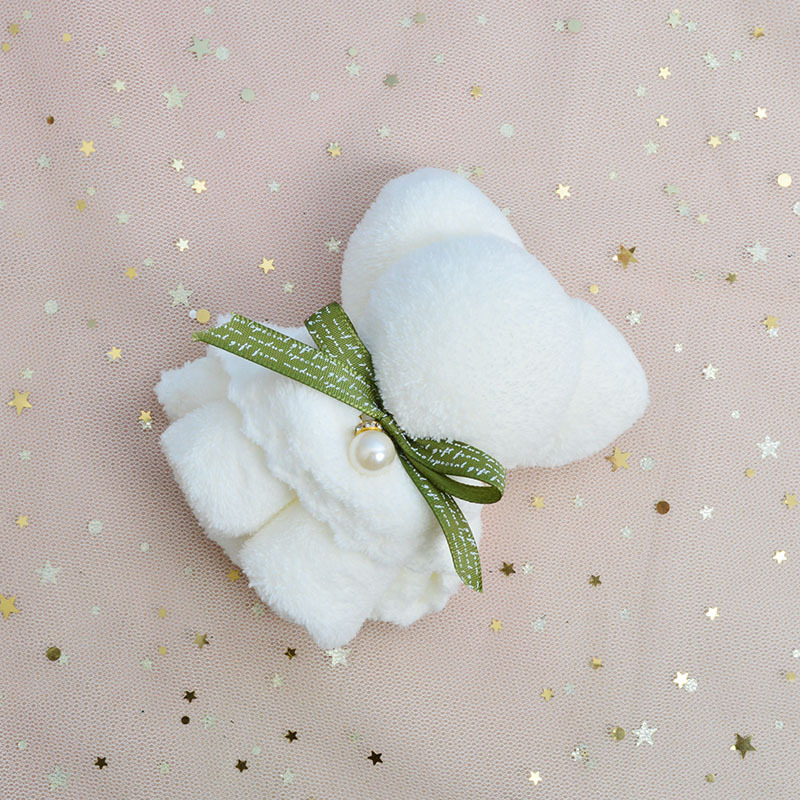 Picture of Bear Towel Souvenir Wedding Celebration Gift Shop Wedding Candy National Day Mid-Autumn Festival Gift Items Gift Box Coral Fleece Material