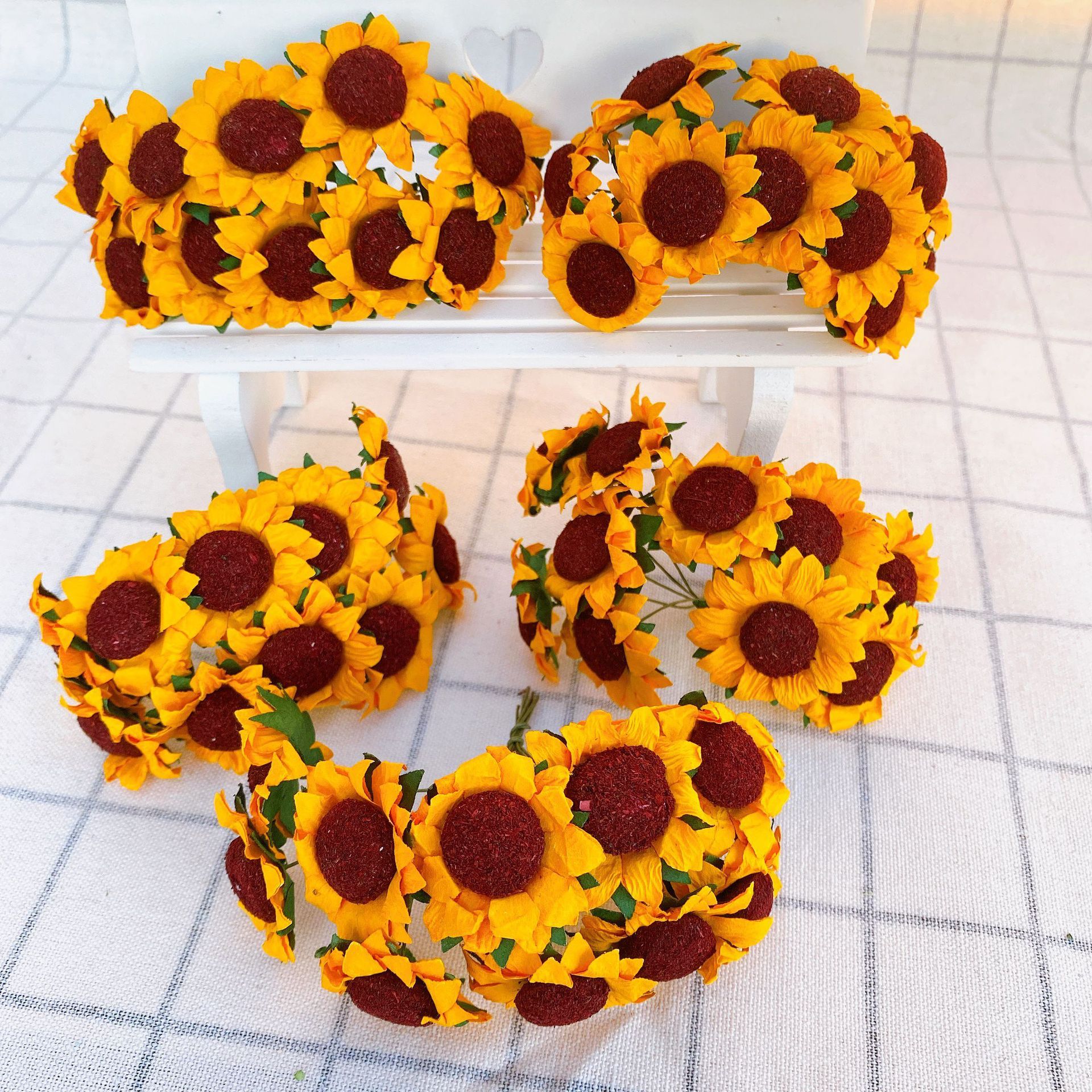 Wedding Gift Box Small Flower Handmade DIY Accessories Candy Box Flower Simulation Small Sunflower Sunflower Paper Flower Accessories