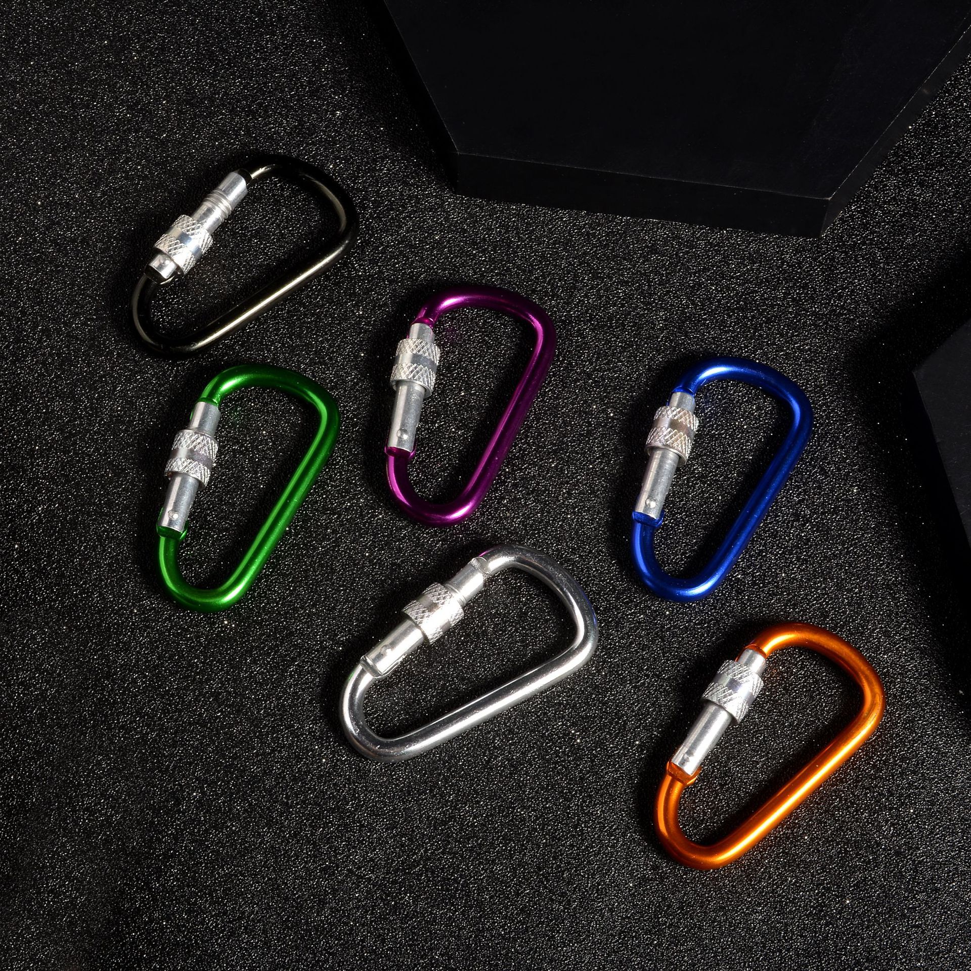 Outdoor buckle quick hanging buckle backpack buckle outdoor buckle key chain No. 7 D-type carabiner color spring hook No. 7
