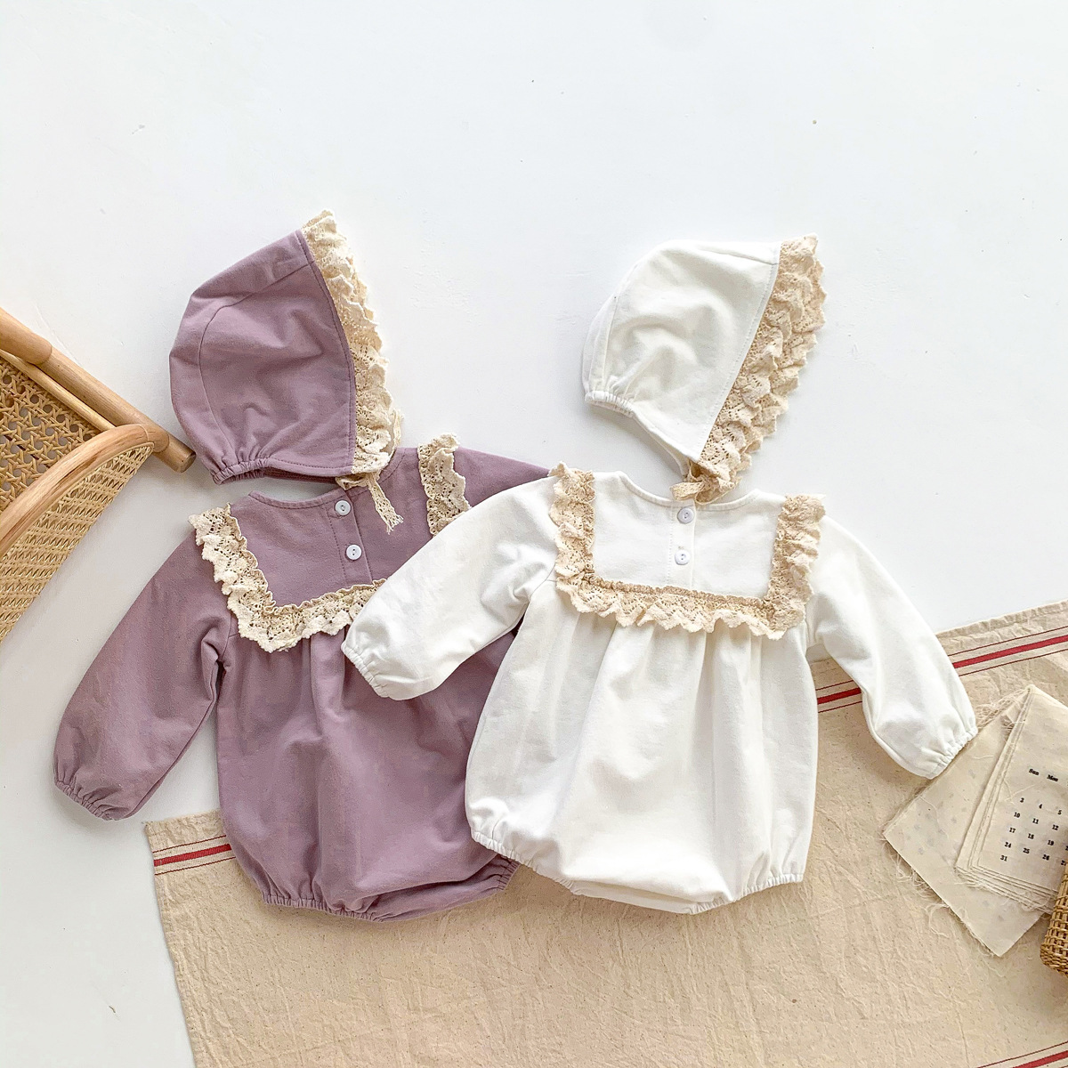 Picture of 2025 Spring Korean Style Baby Jumpsuit for Baby Girl Long-Sleeved Lace Collar Romper Bag Fart Clothing with Hat