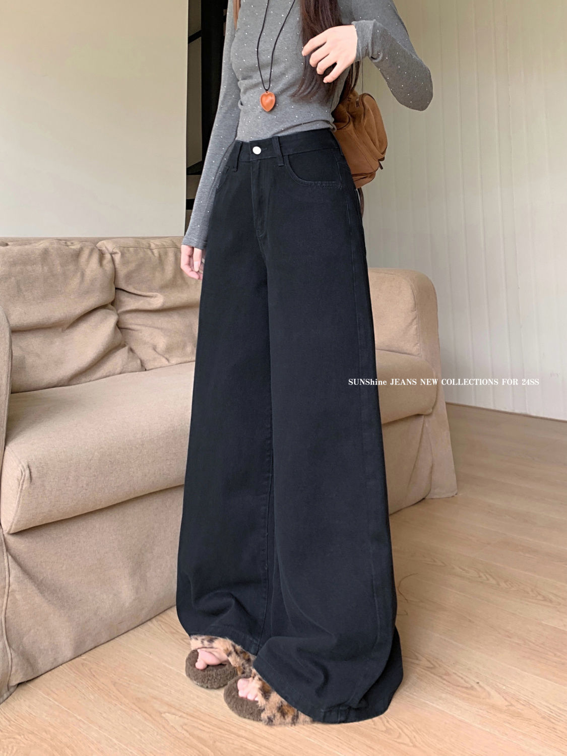 Fashion Design Sense Black A Version Wide Leg Jeans Women's 2025 High Waist Loose Flesh Covering Slimming Straight Pants