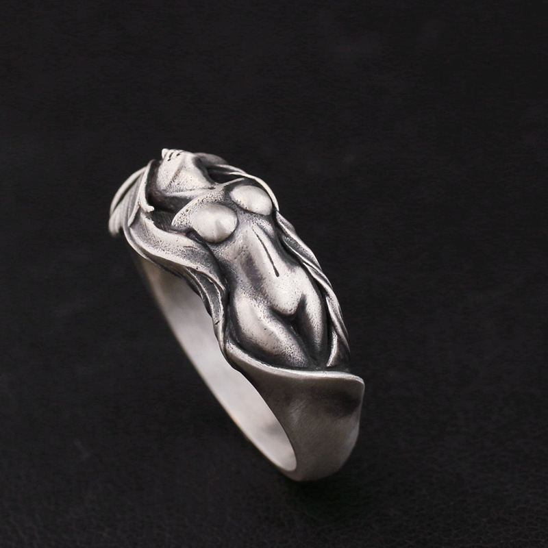 European and American temperament male and female ring naked female silver niche design tide cool open mouth index finger ring in stock wholesale
