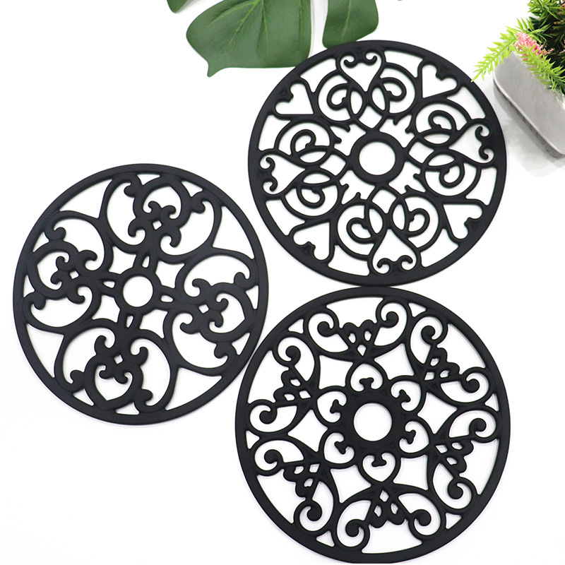 Picture of Amazon Silicone Heat Insulation Pad Silicone Plate Pad Pot Pad European Pattern 3 Pieces suit Coaster European and American Style