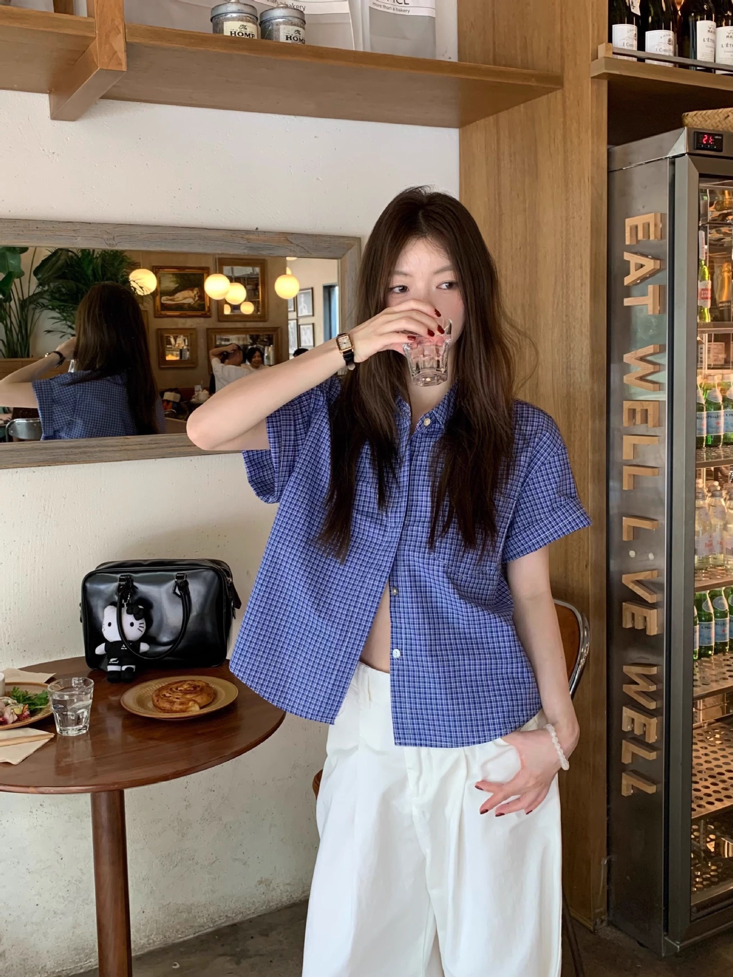 Korean Plaid Short-Sleeved Shirt for Women Summer 2025 New Niche Design Shirt Casual Lazy Versatile Top