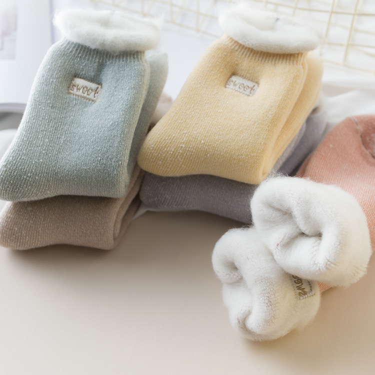 Socks Autumn and Winter Thickened Warm Fleece-lined Women's Mid-length Socks Nipped Embroidered Loose Socks Warm Moon Socks
